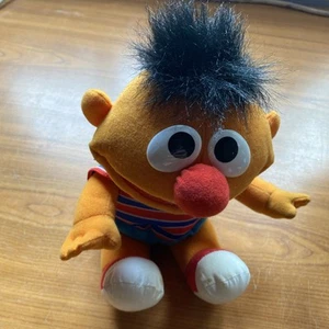 Sessmstraße Ernie - Kitzel-Mich-Ernie - Bild 1 von 7