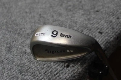 *Lynx Tigress S/P #9 Iron Women's Right Hand                          #974 - Imagem 1 de 4