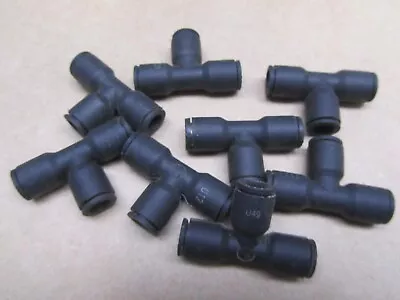 Legris 3104 56 00 Push-To-Connect Union Tee Fitting 1/4" OD Tube - Pack of (8) - Image 1 of 3