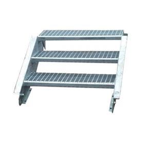 Stahltreppe Treppe 3 Stufen / Stufenbreite 140cm / Geschosshöhe 40-60cm verzinkt - Bild 1 von 5