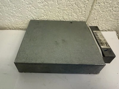 Camión Ford F-150 2000 4,2 L 1L3F-12A650-DC computadora PCM ECU 5F3 11 B6 usado alimentado. Foto 1 de 4