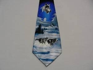 WOLVES - STEVEN HARRIS - NOVELTY - HAND MADE - NECK TIE! - Picture 1 of 9