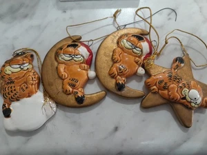 Enesco Garfield Christmas Ornaments Set Of 4 Some Discoloration 1981 Good... - Picture 1 of 9