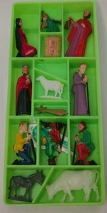 Belén miniatura vintage Dexter's 13 piezas pueblo de Navidad falta 1 pieza  - Imagen 1 de 6