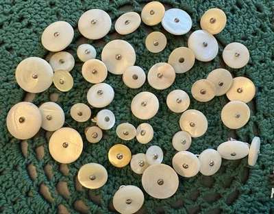 BOTONES DE VÁSTAGO PASADOR MADREPERLA VINTAGE - R-103 Foto 1 de 3