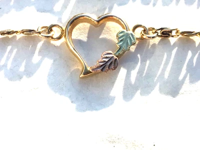 10k Black Hills Anklet gold filled chain 9 1/4” 10k rose green gold heart - Image 1 of 4