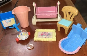 Small Lot Of 7 Fisher-price Loving Family Furniture & Accessories - Picture 1 of 6