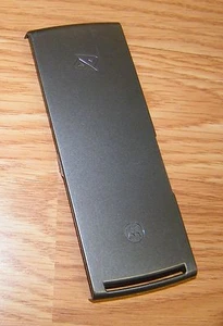 *Replacement* Gray Battery Cover / Door Only For Motorola i425 (Boost Mobile) - Picture 1 of 2