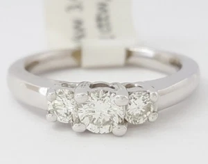 0.50 ct 14K White Gold Three-Stone Round Brilliant Cut Diamond Engagement Ring - Picture 1 of 8