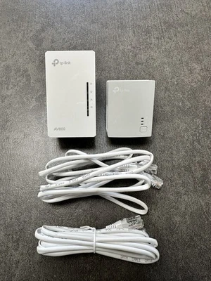 TP-Link TL-WPA4220 Kit AV600 Powerline Adapter WiFi Extender Kit - Image 1 of 4