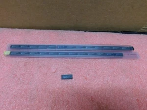 (25) Microchip PIC16C66-04/SO 8 Bit SOIC Microcontroller - Lot of 25 - Qty Avail - Picture 1 of 3