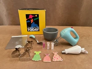 American Girl Doll 2002 Baking Accessories set mixer cookies faux food of today - Picture 1 of 3