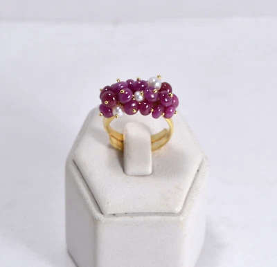 ANELLI ARGENTO 925 DORATO RUBINI  E PERLE  NATURALI  REGOLABILE        AGNK 094 - Immagine 1 di 3