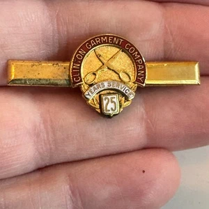 Vintage Clinton Garment Company 25 Years Service Tie Clip Lapel Pin - Picture 1 of 3