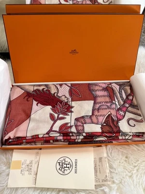 HERMÈS La Danse des Amazones chal 140 cm cachemir seda bufanda rosa nuevo sin etiquetas Foto 1 de 4