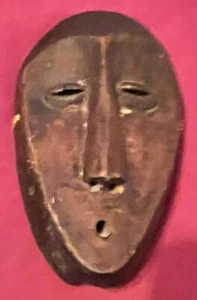 Old Vintage Tribal Art Small Wood Face Mask Carving African Carved Wooden Ethnic - Picture 1 of 9