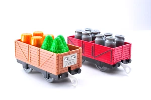 Thomas & Friends TOMY Plarail Trackmaster Freight Car 2 Set usado de Japón - Imagen 1 de 7