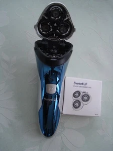 Men's rechargeable cordless electric razor shaver - Picture 1 of 8
