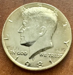 1981 P Gold Plated Kennedy Half Dollar Commemorative Countermark Date 1960-1985 - Picture 1 of 7