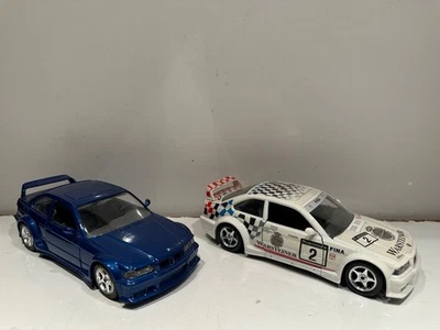 BURAGO 1/24 LOT VOITURES BMW M3 - Photo 1/2