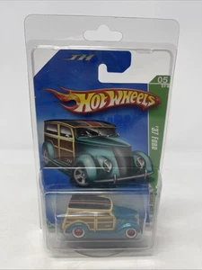 HOT WHEELS 2009 #47 1937 37 FORD SUPER TREASURE HUNT TH + PROTECTOR - Picture 1 of 4
