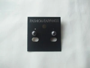 Metallic Pearl Effect Ball Stud Earrings 7mm Silver Grey New - Picture 1 of 2