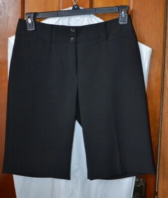 EXPRESS DESIGN 工作室黑色短裤/尺寸 4 轻度使用 — 第 1/4 张图片