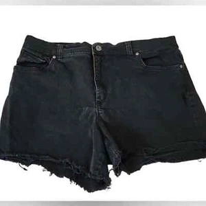 Vintage Gloria Vanderbilt Größe 14P schwarze Distressed Cut Off Damenshorts - Bild 1 von 7