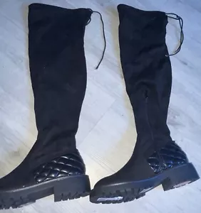 BOTAS DE MUSLO POR ENCIMA DE LA RODILLA RIVER ISLAND PARA DAMA SUELA GRUESA NEGRAS 5 NUEVAS SIN ETIQUETAS PLATEADAS - Imagen 1 de 20
