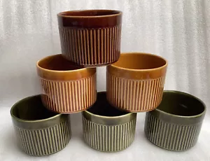 Tazze vintage Inghilterra Ellgreave Tiko ceramica a costine Ramekin verde oro marrone - Foto 1 di 6