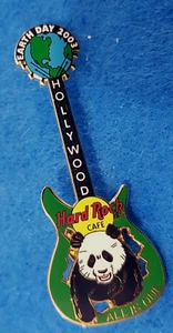 HOLLYWOOD EARTH DAY ENVIRONMENT GUITAR 2003 GIANT PANDA Hard Rock Cafe PIN LE - Bild 1 von 1