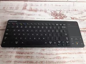 Samsung VG-KBD1000 Wireless Keyboard - Picture 1 of 3