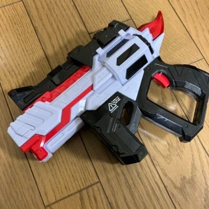 * Kamen Rider Geats DX Magnum Shooter 40X BANDAI Tested Toy - Picture 1 of 8