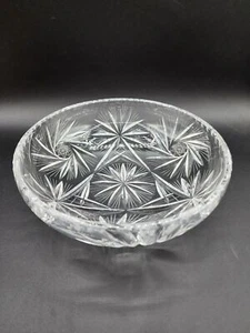 Vintage Bohemian crystal hand cut Pinwheel Star bowl - Picture 1 of 11