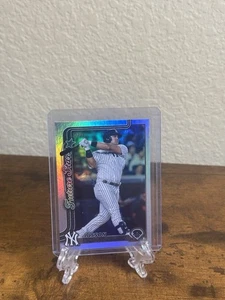 2025 Topps Series 2 - Future Stars Jasson Dominguez #590 Rainbow Foilboard - Bild 1 von 2