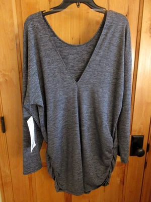 LUCY BLACK GRAY MICRO STRIPE TUNIC NWT 1X MANIFEST LSLV RUCHED V-NECK STYLE LINE - Image 1 of 4