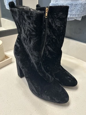 Women’s All Black Velvet Ankle Boots Size 10 Zip up Side - Image 1 of 4