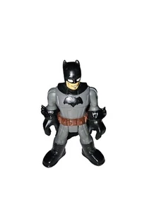 Imaginext Batman Action Figure DC Super Friends Batman Mattel - Picture 1 of 3