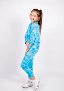 CANDY PINK GIRLS SIZE 14-16 BLUE TYE DYE SHORT SLEEVE TOP MATCHING JOGGERS NWT - Picture 1 of 3