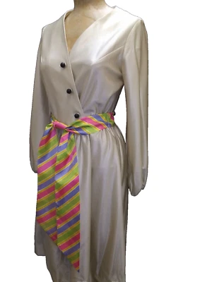  Vestido de cóctel vintage de nailon jersey dorado pálido de los años 60 de Lady McGuire talla S Foto 1 de 4