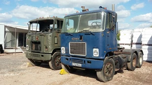 GMC Astro 95 Trucks x 2 American/Vintage/Classic/Army/Military/Rare/Barnfind - Picture 1 of 12