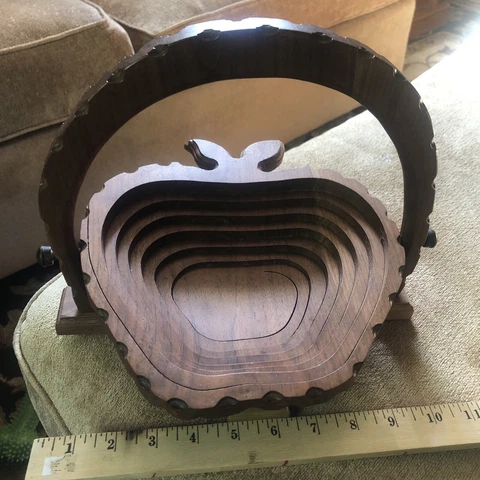 LG WOOD CARVED APPLE SHAPE VINTAGE COLLAPSIBLE  FOLDING BOWL BASKET 11” wide Cover