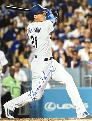 Фотография подписанная Трейси Томпсон 16x20 Dodgers BAS B11095 - Изображение 1 из 2