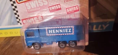 MATCHBOX MB-20 SUPERFAST SWISS COLLECTION VOLVO TRUCK HENNIEZ - Image 1 of 4