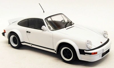 Ixo 1/18 Scale Model Car 18CMC007 - 1982 Porsche 911 Race Version - White - Image 1 of 4