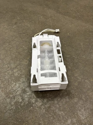 OEM Genuine Frigidaire Refrigerator Ice Maker Kit, Part #243297606, 243297613 - Image 1 of 4