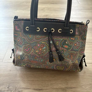 Dooney & Bourke Coated Rainbow Doodle Graffiti Handtasche Tasche schwarz - Bild 1 von 9
