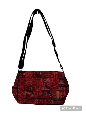 Bolso de hombro Donna Sharp acolchado rojo y negro Foto 1 de 4
