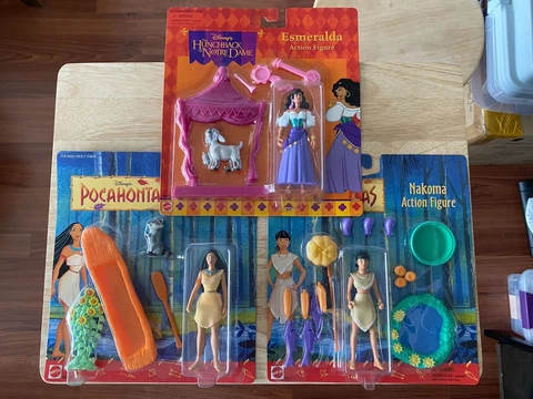 Disney Mattel action figures Pocahontas, Nakoma, Esmerelda ~ NEW Carded +1 Cover