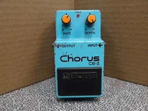 Boss CE-2 Chorus Guitar Effect Pedal - Picture 1 of 7